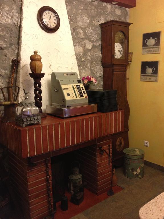 Hosteria San Emeterio Isla Plana 外观 照片