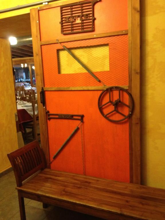 Hosteria San Emeterio Isla Plana 外观 照片