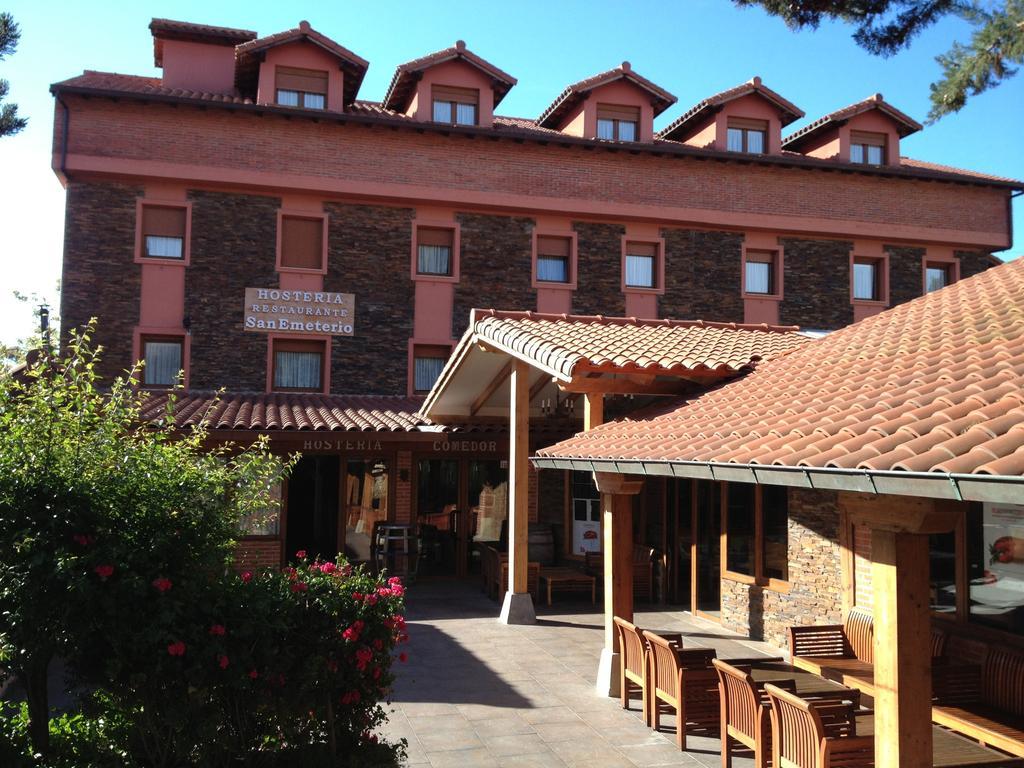 Hosteria San Emeterio Isla Plana 外观 照片